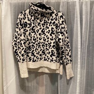 Ugg sweater, size L, worn once
